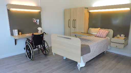 Modulys, ancienne gamme de mobilier suspendu pour chambre EHPAD